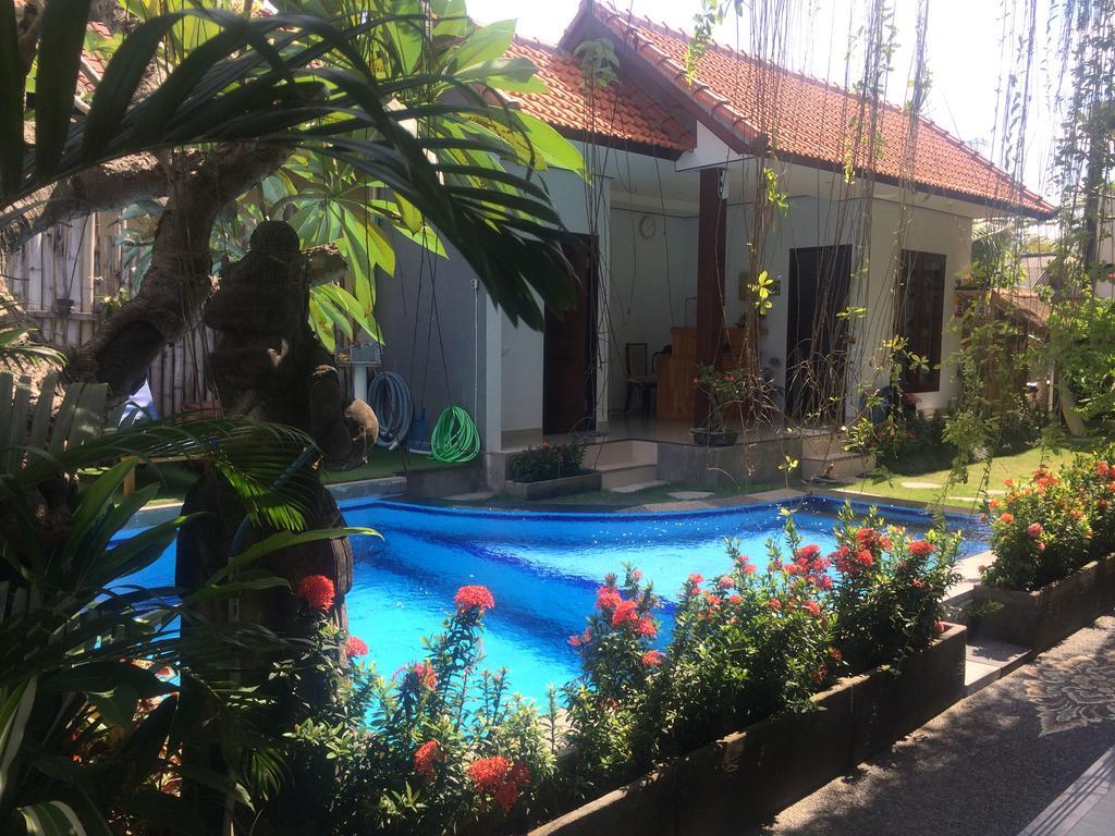 Bali Full Moon Guest House Canggu Exterior foto